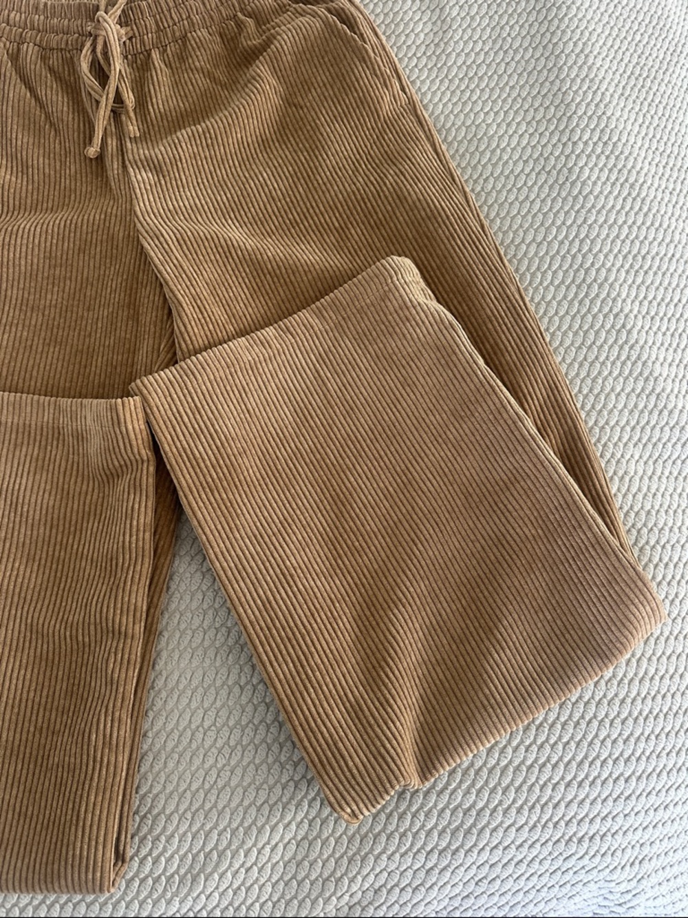 Like new Gap Corduroy Drawstring Waist Pants - Camel - Picture 5 of 6